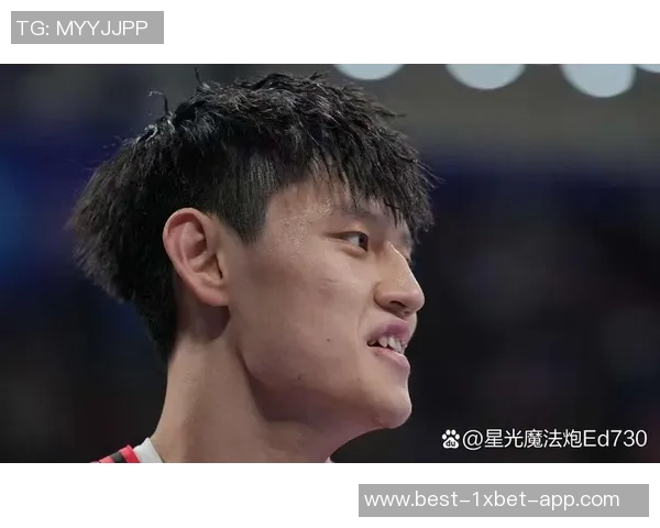 媒体人点评曾凡博发展潜力认为篮网不让其上场实属不合理